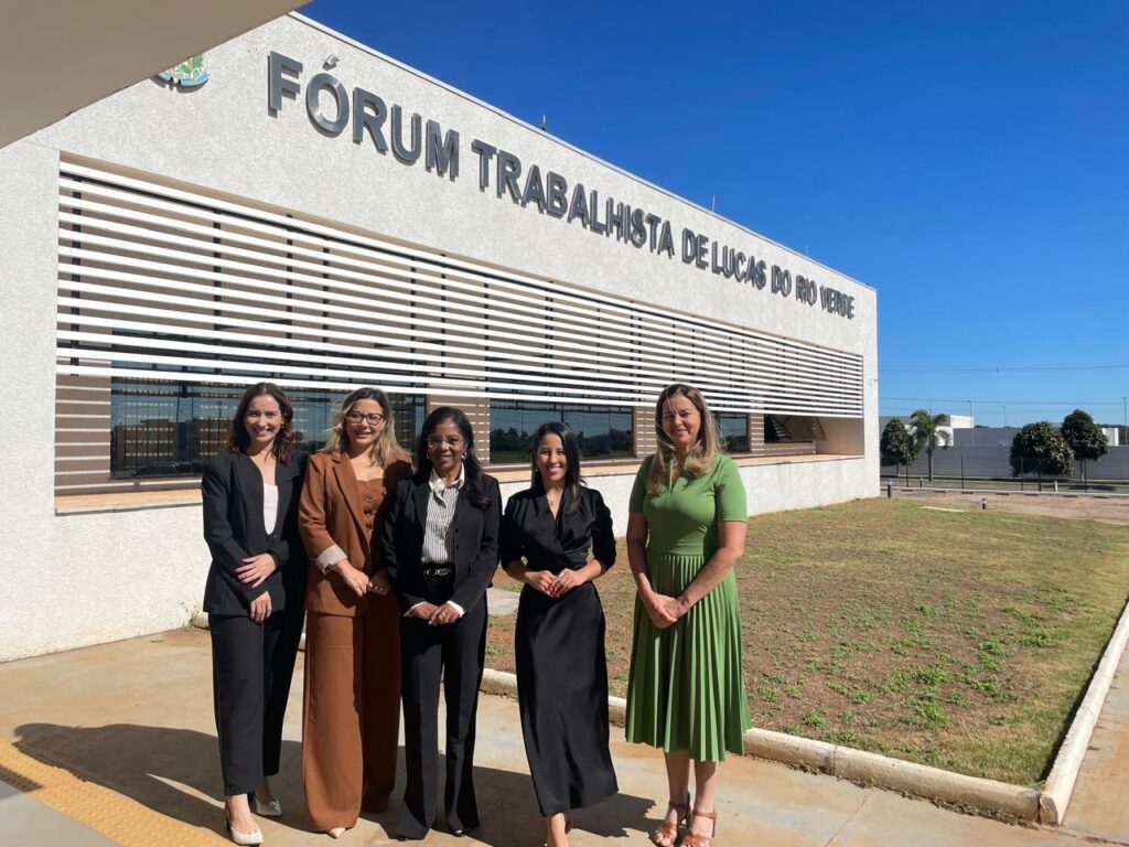 Varas de Lucas recebem elogios de advogados e registram notas altas de satisfação dos usuários