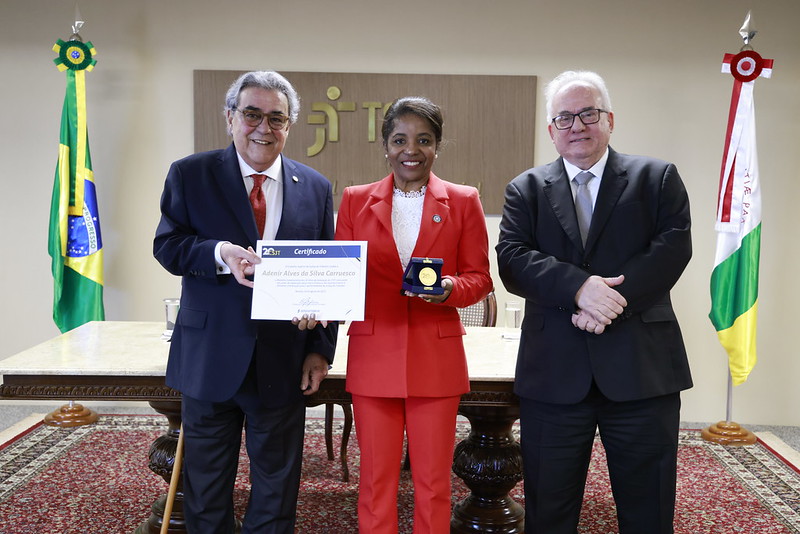 Presidentes dos TRTs recebem medalha comemorativa aos 20 anos do CSJT - CSJT2