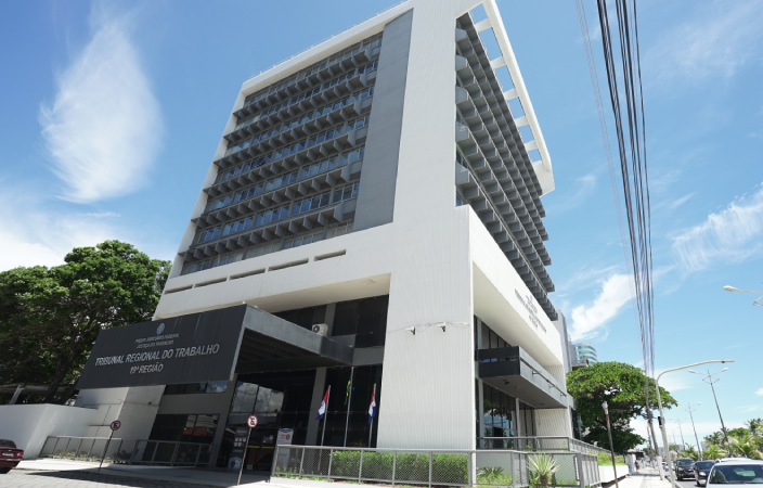 Todas as Notícias 10 Foto da sede do tribunal