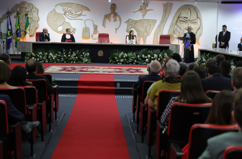 Nova gestão - TRT/MT empossa desembargadores Aguimar Peixoto e Eleonora Lacerda